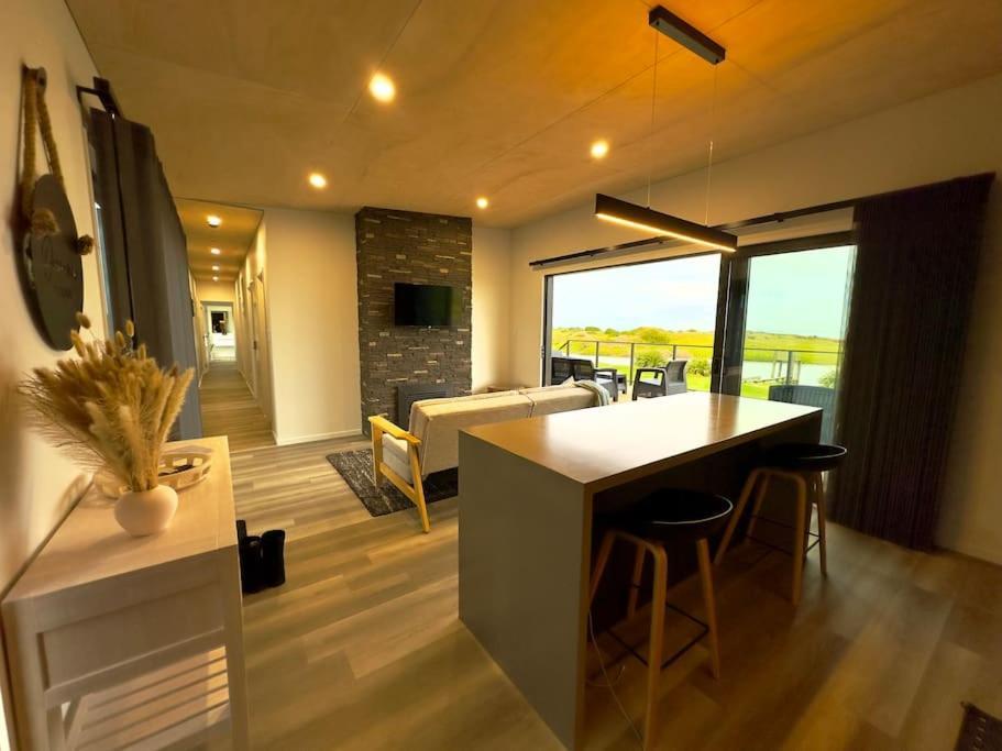 Luxury Absolute Ocean View Lodge Waverley Town District Exterior foto
